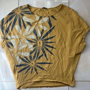 Tanoa Mustard Floral Short Sleeve Top